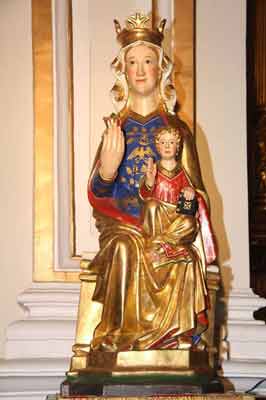 Réplica de la Virgen de las Viñas